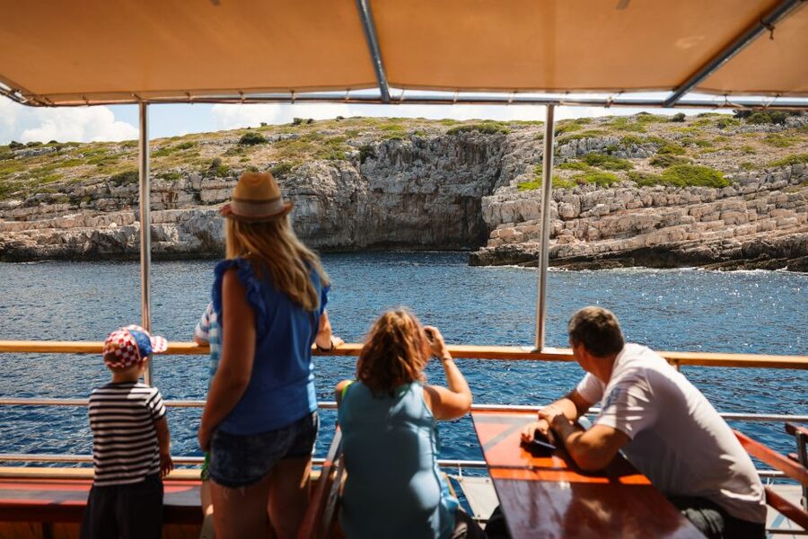 From Zadar: Kornati National Park and Telascica Boat Trip - Lunch on board and what to expect from the food