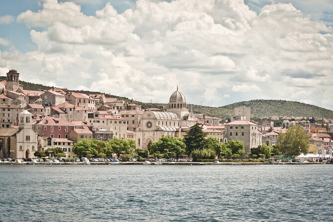From Zadar: Krka National Park and Waterfalls Day Trip - How the summer and fall plans differ