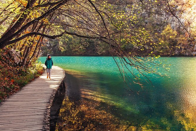 From Zagreb: Plitvice Lakes guided tour - Meeting at Zrinjevac 2 at 8:00 am