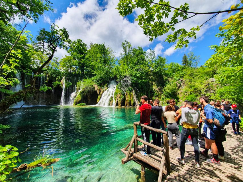 From Zagreb: Plitvice & Rastoke Guided Day Trip with Ticket - The boat ride and panoramic train