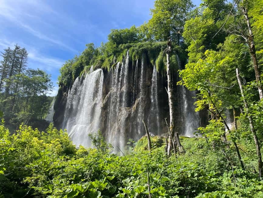 From Zagreb: Rastoke and Plitvice Guided Trip with Ticket - Entering Plitvice Lakes National Park
