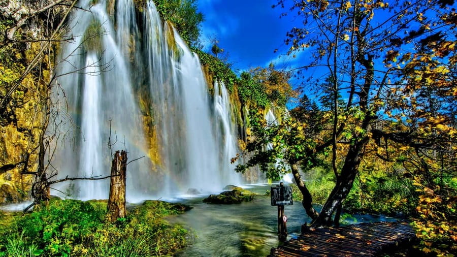 From Zagreb: Rastoke and Plitvice lakes Guided Day Trip - The boat and train rides inside the park
