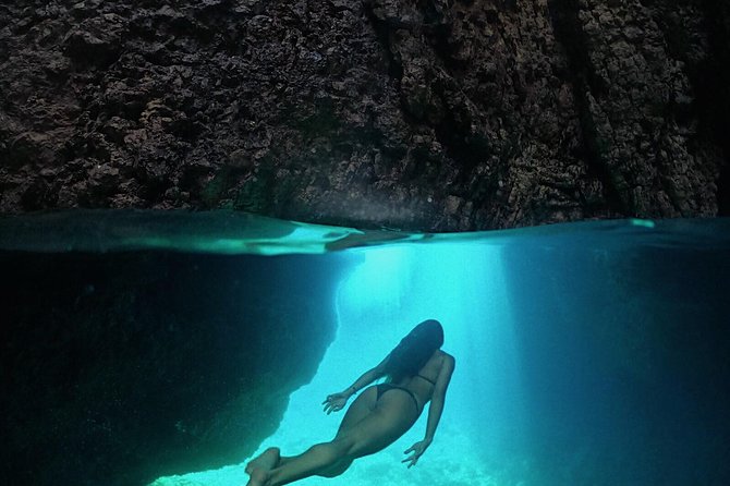 FULL CAVE & SAFARI EXPERIENCE by KAYAK - Entering the blue Kolombarica cave