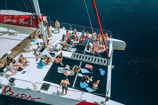 Full-Day Catamaran Cruise to Hvar & Pakleni Islands with Food and free Drinks - Key points to know before you book