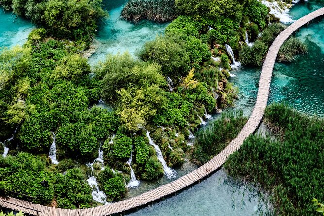 Full-Day Tour of Plitvice Lakes National Park from Zadar - Walking the Upper Lakes before the crowds build