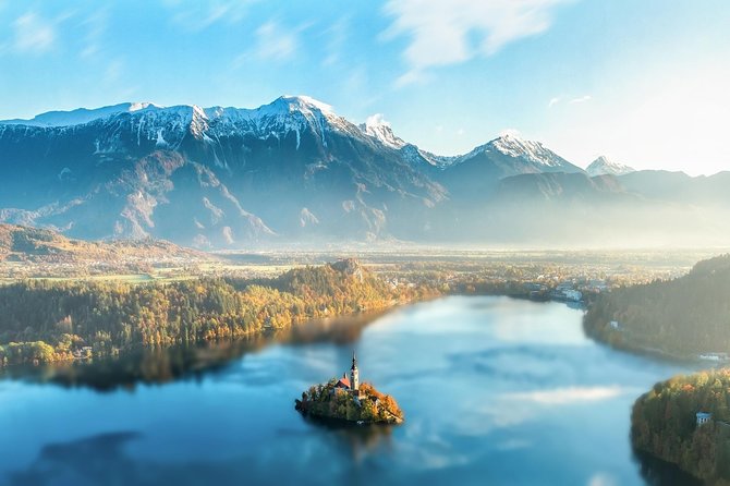 Full-Day trip to Lake Bled - The pletna boat to Bled Island