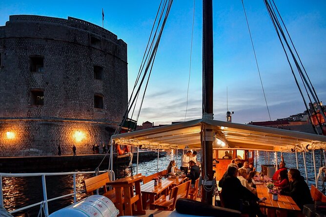 Gastro Cruise | Dinner and Boat ride around Dubrovnik Old Town - Practical details that can shape your evening