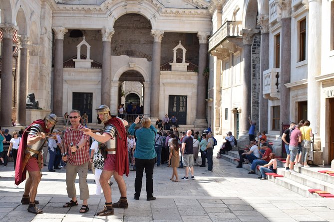 Grand Split Walking Tour with Diocletian's Palace - Group size, crowds, and the small-group promise