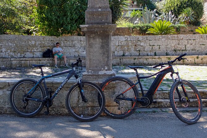Half-Day Bike Tour in Lumbarda with Wine Tasting - One Hour at the Winery