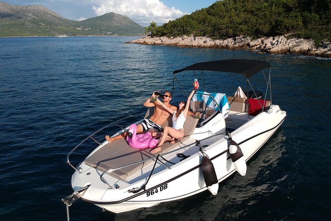 Half-Day Elafiti Islands Private Speed Boat Tour by Quicksilver 675 - What the skipper adds to a private tour