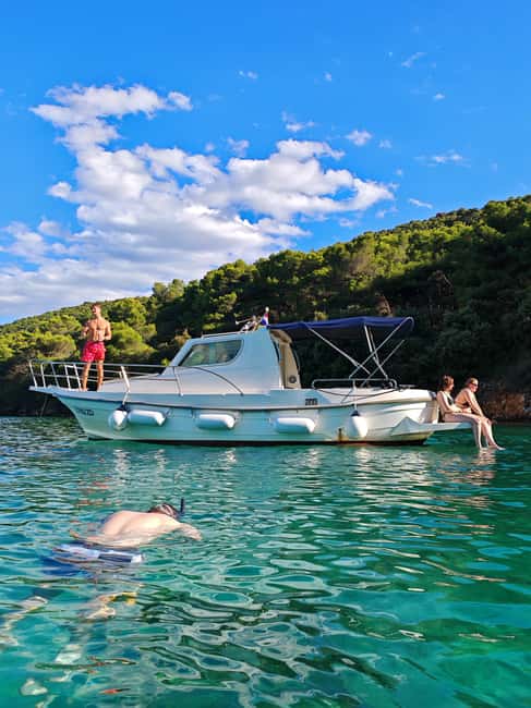 half day group speedboat tour of the islands around Zadar - Ošljak: a gentle first taste of island life