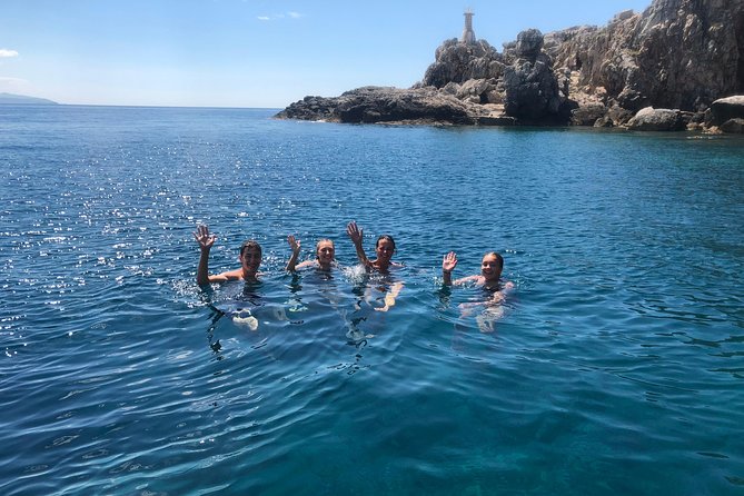 Half-Day Private Elafiti Island Boat Tour - Guides, boat handling, and service