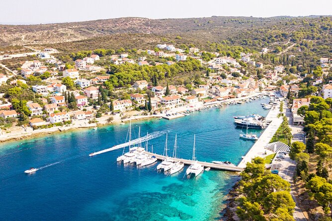 Half day speedboat tour to Solta island & Blue Lagoon from Trogir - What the $76.89 price really covers