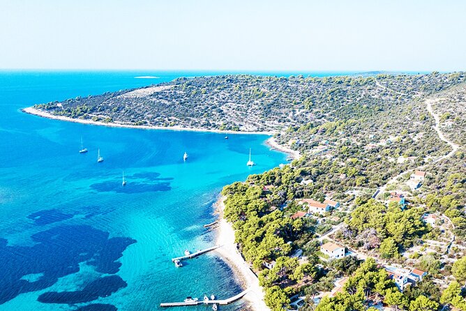 Half day speedboat tour to Solta island & Blue Lagoon from Trogir - Who will enjoy this Solta and Blue Lagoon trip?