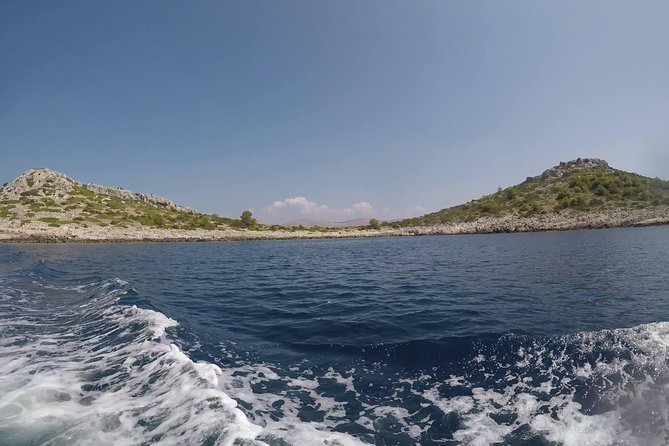 Hello Kornati - Small group one day trip from Zadar - Captain Davor and the feel on board