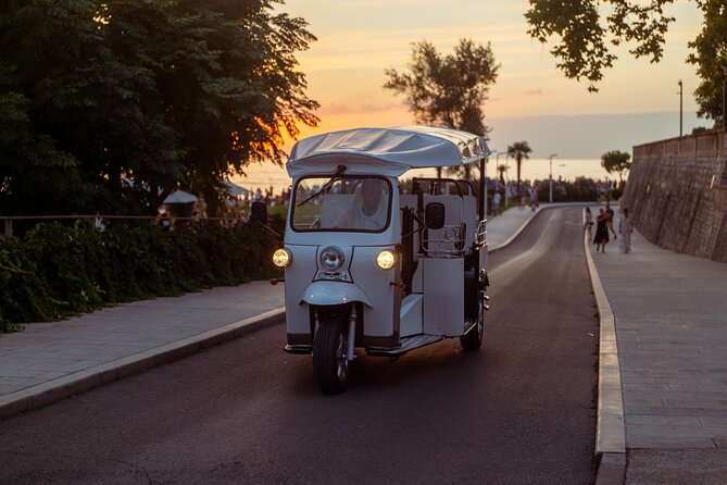 Hidden Gems of Zadar Eco tuk tuk Tour - Along the waterfront to the old town