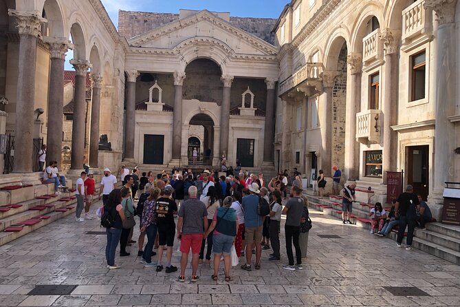 History Split Walking Tour in German - Small group - The Vestibule and a chance of Dalmatian singing