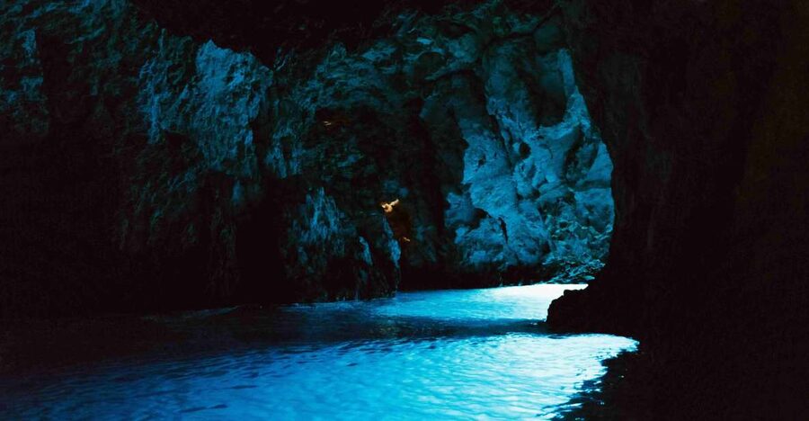Hvar: Blue and Green Caves Boat Tour with Stiniva Beach - Leaving Hvar for the open Adriatic