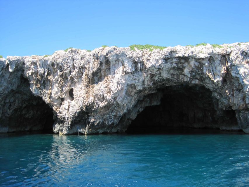 Hvar: Blue Cave, Green Cave & Stiniva Beach Speed Boat Tour - Blue Lagoon for snorkeling and calm water