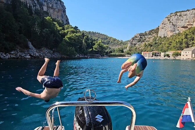 Hvar (Hidden Bays) & Brac (Golden Horn) PRIVATE full day tour - The skippers make the difference