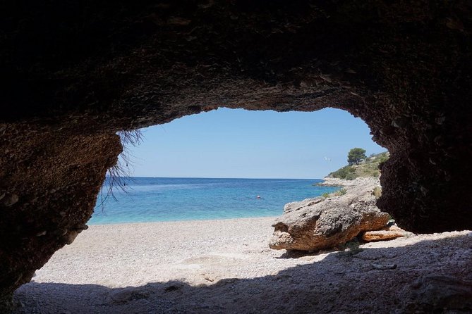Hvar Pakleni islands and Secrets of Brac and Solta private tour - Nečujam and the shipwreck snorkel, 4:15 to 5:15 p.m.