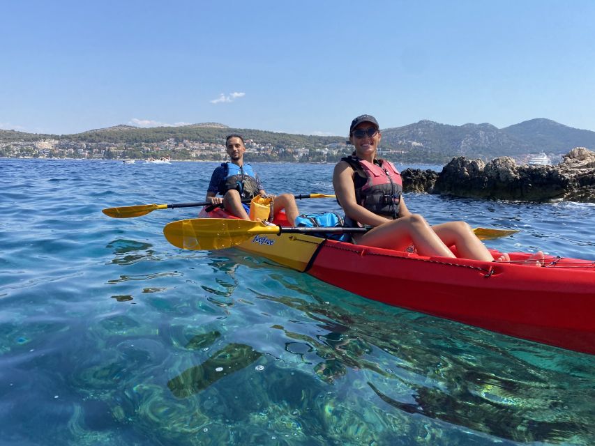 Hvar: Pakleni Islands Self-Guided Kayaking Tour - The first island beaches and quiet coves