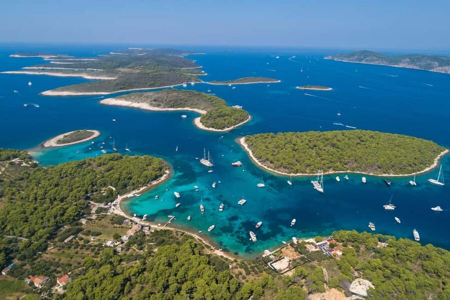 Hvar: Sunset and Pakleni Islands with a Speed Boat - Twenty minutes floating beside the Pakleni Islands