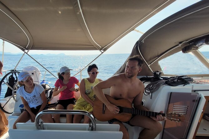 Islands Tour on Luxurious Jeanneau Sun Odyssey - Sipan: island life and a 15th-century castle