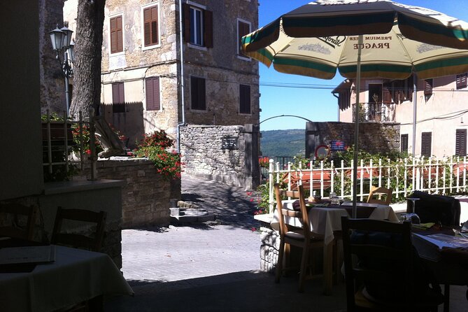 Istria Private Day Trip - Hilltop villages and Venetian details