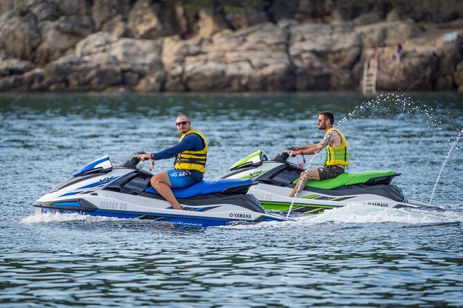 Jet Ski Rent 30 min - The first few minutes: safety before speed
