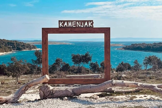 Kamenjak Nature Park: Kayak Tour with Snorkeling & Cave Exploring - Entering Kolumbarica Cave at high tide