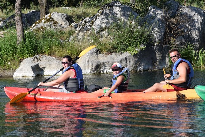 Kayak on the Gacka River - The 14-degree swim question
