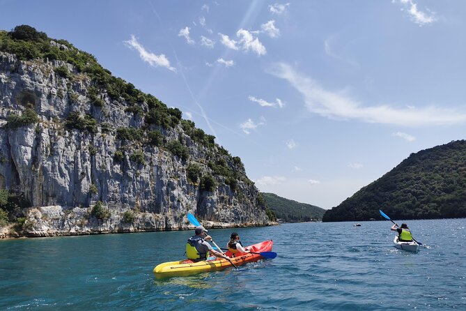 Kayaking Experience in Lim Bay Sea in The Croatian Fjord - Why Lim Bay makes a good kayaking setting