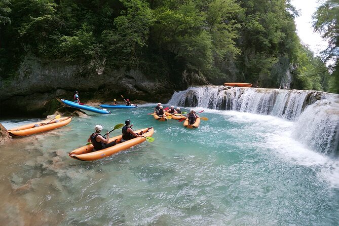 Kayaking Mrežnica river - Nine waterfalls, three rapids, and time to swim