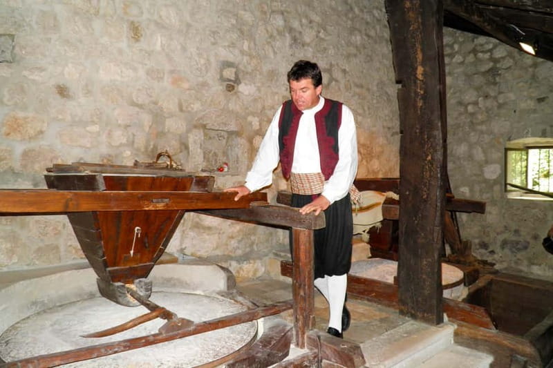Konavle Valley: Tour with Wine Tasting from Dubrovnik - The first village stop sets the tone