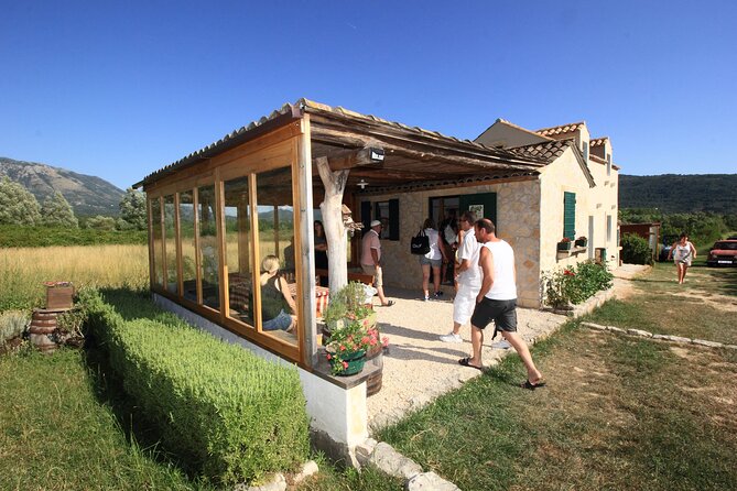 Konavle wine tasting tour from Dubrovnik with 2 vinery's - Why Konavle wines make this trip worthwhile