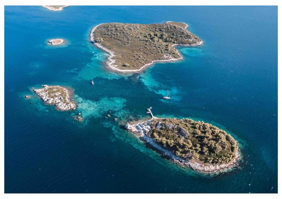 Korčula 3 ISLAND CATAMARAN TOUR Badija - Vrnik - Stupe - Why this Korčula island tour works