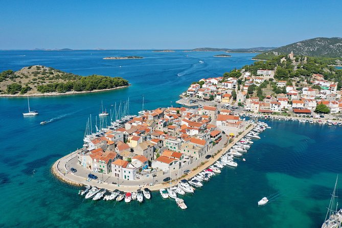 Kornati Private Boat Tour Experience - Prvić Luka for coffee, ice cream, and a final look around