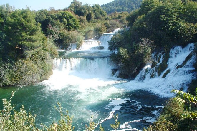 Krka Waterfalls Tour with Swimming in Skradin from Zadar - Arrival at Skradin and the included boat ride