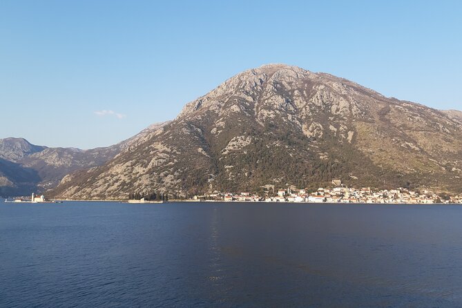 Laizy Wednesdays Tour to Montenegro - Perast: stone houses and an optional boat ride