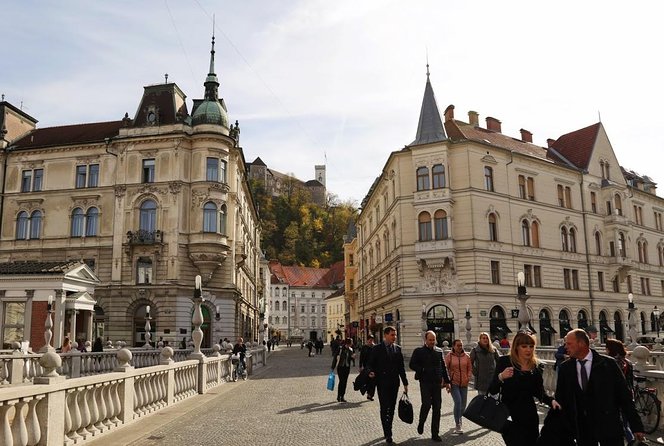 Ljubljana and Bled Small Group Tour from Zagreb with guide - Bled Castle and the best viewpoint