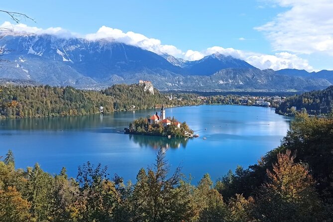 Ljubljana and Bled Small Group Tour from Zagreb with guide - Guides who shape the day