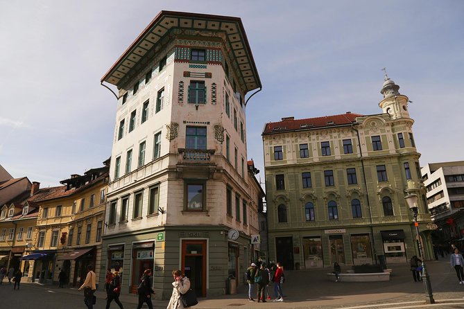 Ljubljana and Bled Small Group Tour from Zagreb with guide - What the extra costs add up to