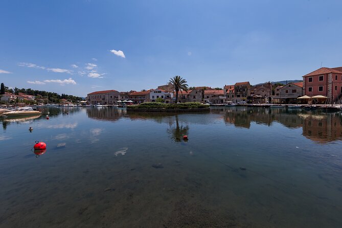 Local Life Tour - Stari Grad: 45 minutes in one of Hvar’s oldest towns