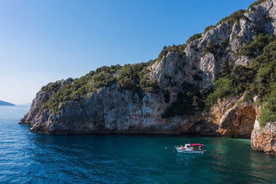 Lovran/Opatija: Swimming on Cres Island with Lunch - What this Cres boat trip is really about