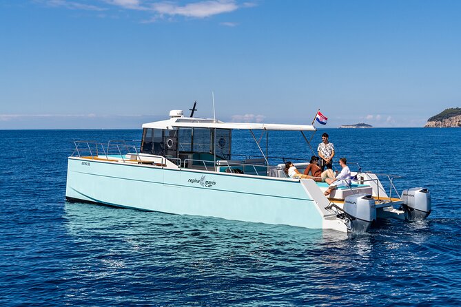 Luxury Blue Cave and Elaphiti Islands Small Group Tour - What the small group and boat add