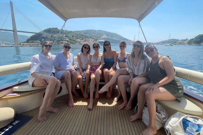 Luxury Elaphite Islands half day Cruise with lunch Apreamare - Šipan: village life, wine, and olive oil