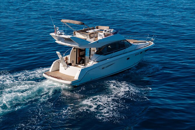 Luxury sunset cruise in Dubrovnik - Sjekirica Beach for one hour of swimming