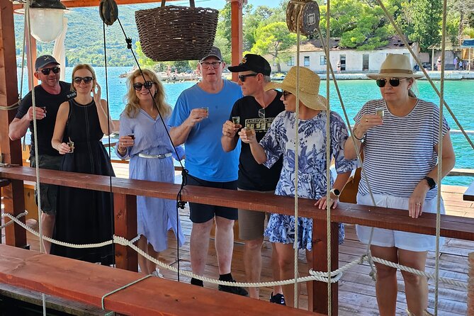 Luxury Wine and Oyster tasting - Miloš Winery and the character of Pelješac wine