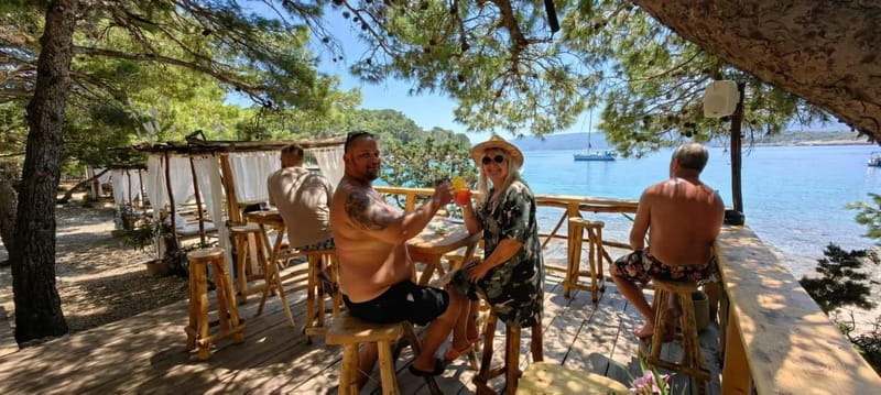 Makarska: 3-island Speedboat Cave & Blue Lagoon Tour - What the $96 price really covers